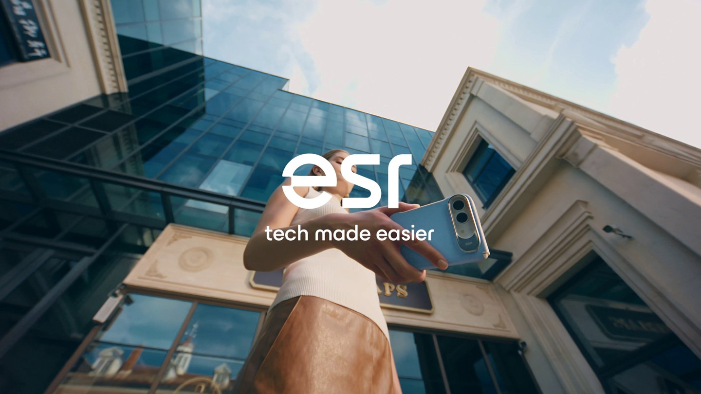 ESR秋季发布品牌片中的手机壳画面